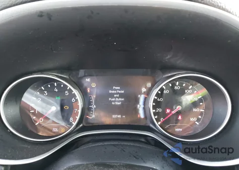 2019 Jeep Compass Limited 4X4 из США, поврежденный, VIN 3C4NJDCB7KT622852